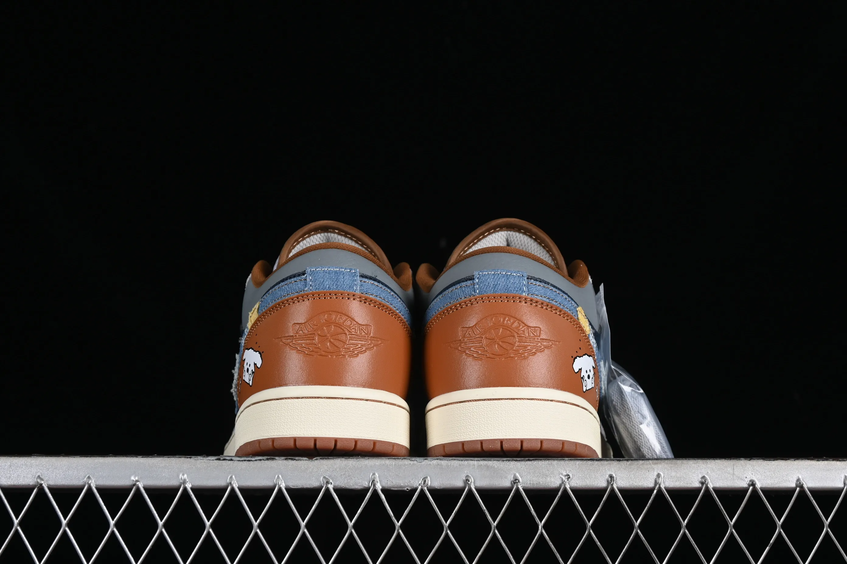 All categories Air Jordan Jordan series basketball shoes Air Jordan 1 Low Air Jordan 1 Low AJ1 Joe 1 customized low-bang cultural casual sneakers FZ5042-041